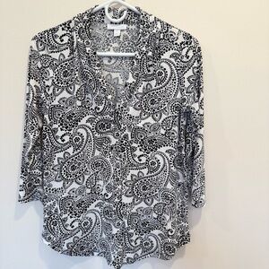 Charter Club Black and Off White Paisley 3/4 Sleeve V-Neck Top size Petite small